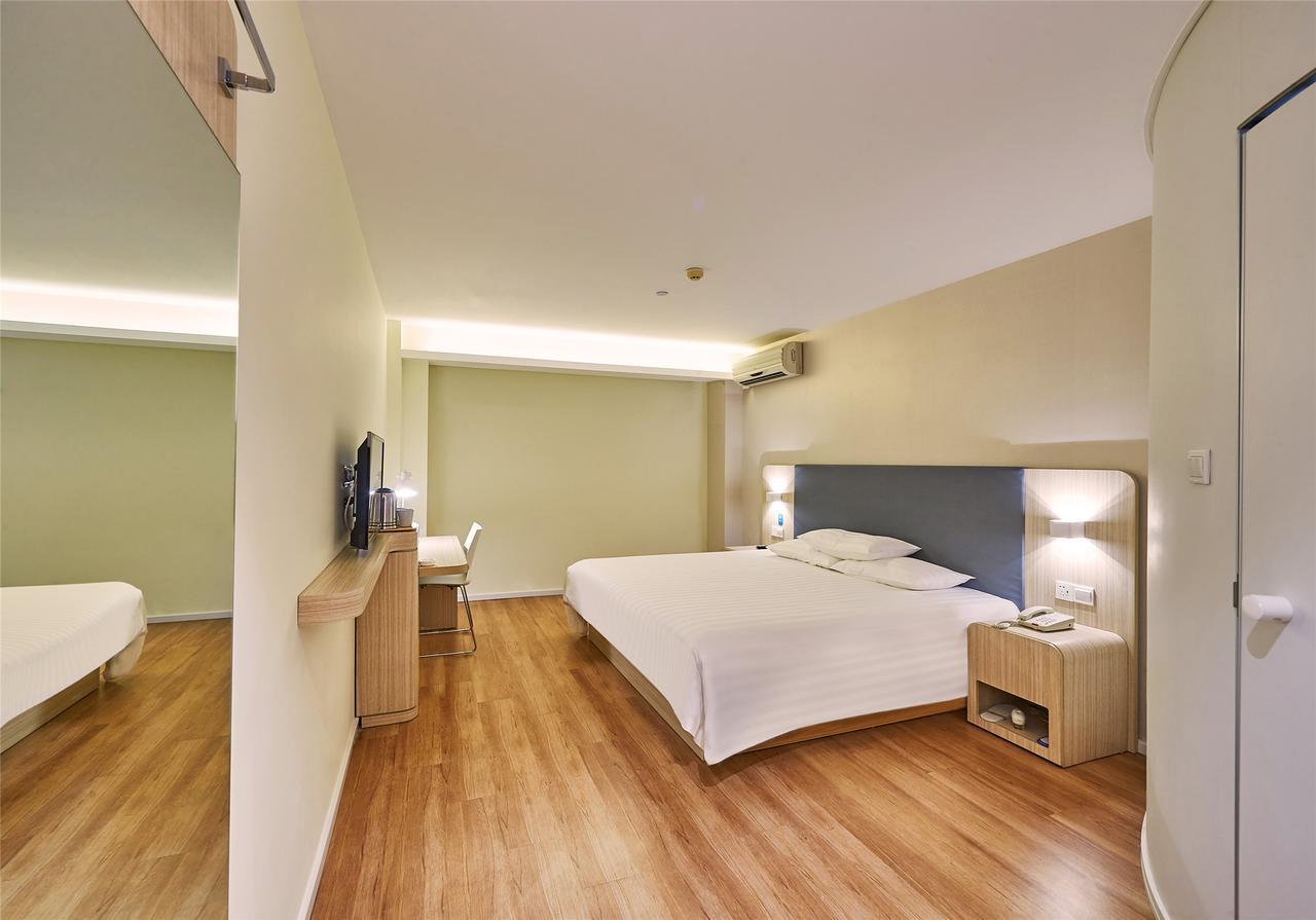 Hanting Hotel Shanghai Pudong Airport Zhuqiao Esterno foto