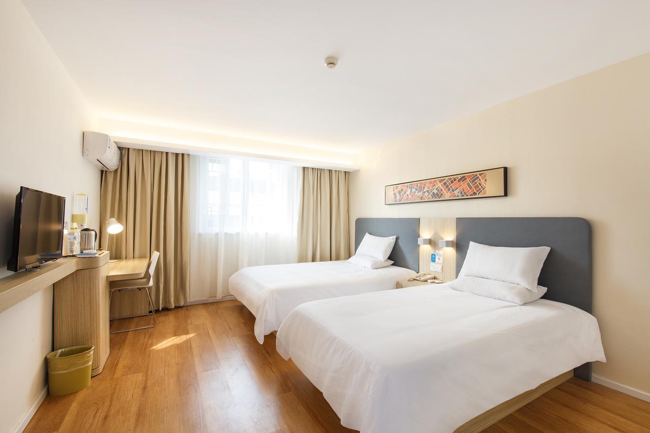 Hanting Hotel Shanghai Pudong Airport Zhuqiao Esterno foto