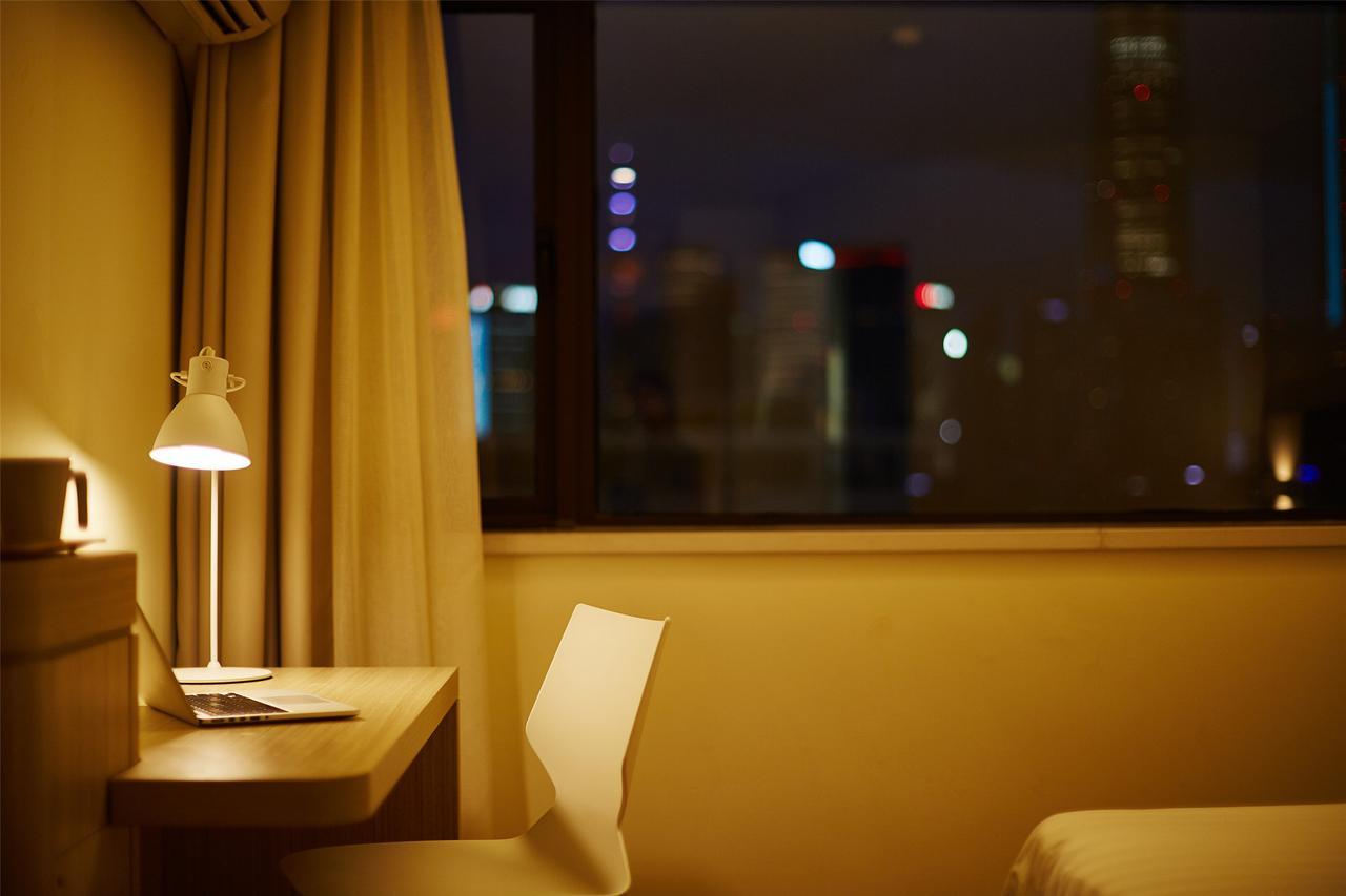 Hanting Hotel Shanghai Pudong Airport Zhuqiao Esterno foto